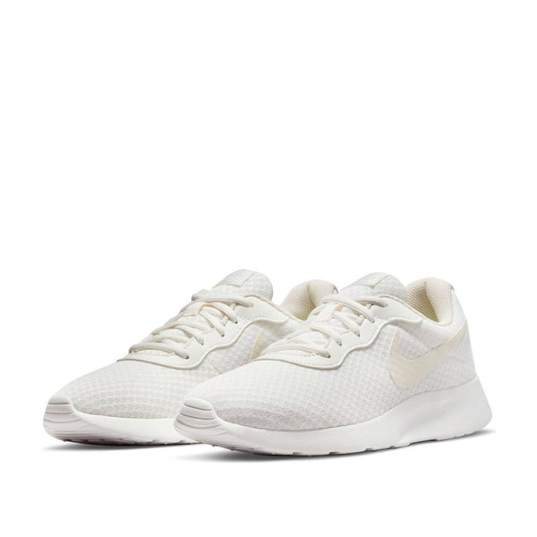 Nike Women's Tanjun